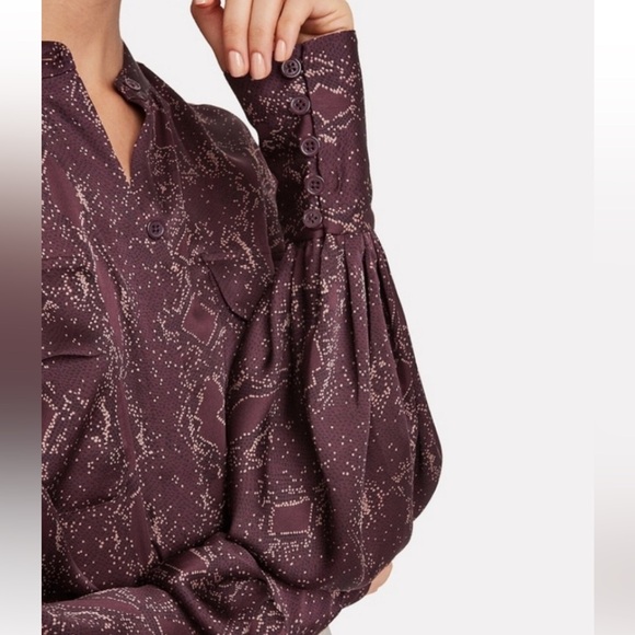 Like new Equipment Helaine python print collarless shirt Prune size XS - Picture 3 of 13